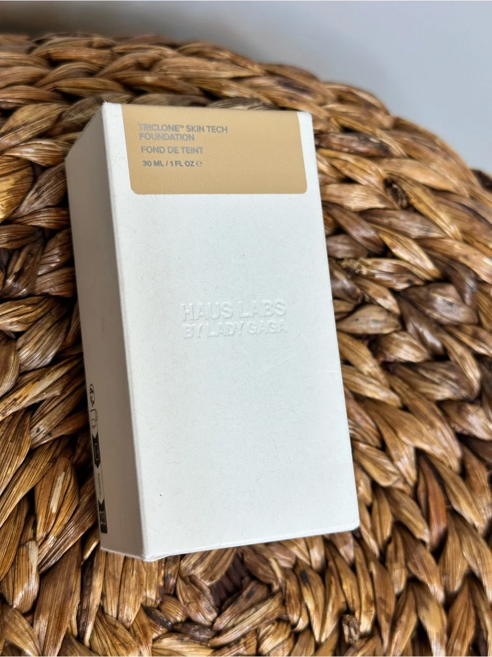 NWT Haus Lab 190 Triclone Skin Tech Foundation Light Cool